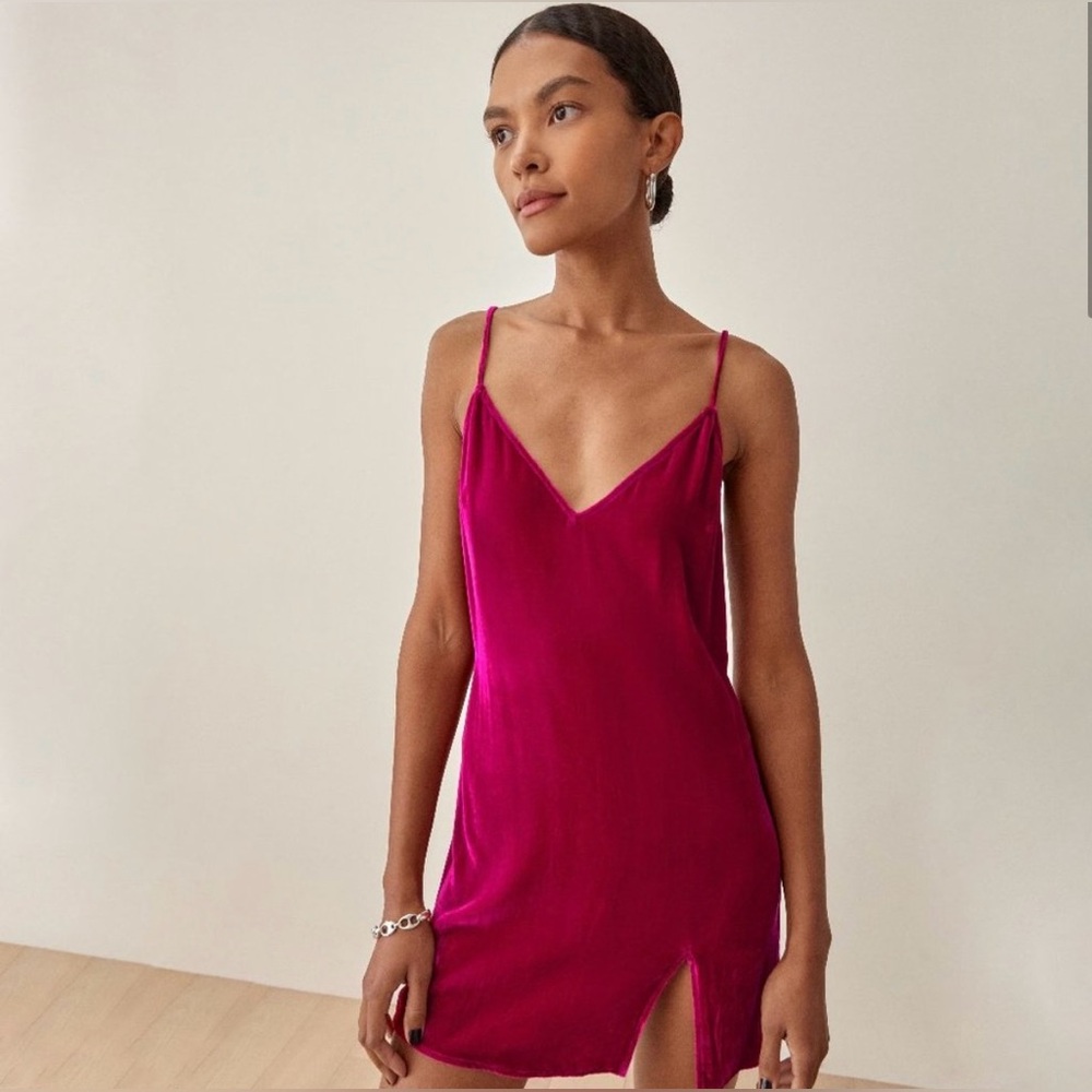 Reformation Velvet Lyza Dress in Rhubarb XS